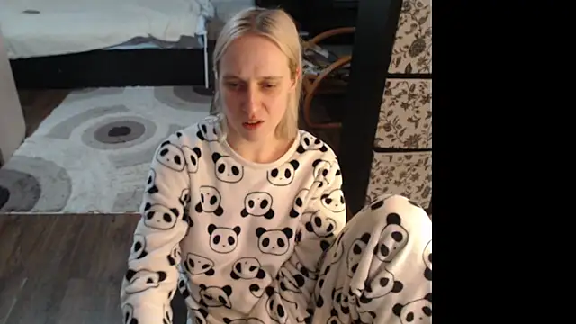 Your_guilty_pleasure1 webcam