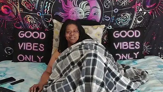 RENAESPLEASUREPALACE webcam