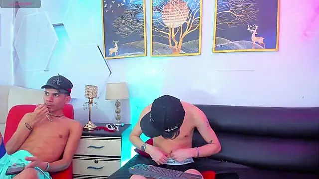 Alex_jeins_at webcam