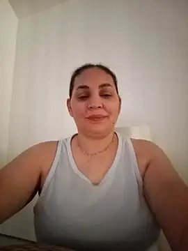 Webcam Model (MirandaSoto)  is live.Free join now!