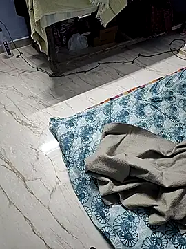 yournaughtysam webcam