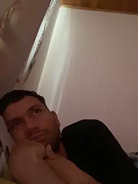 Michaell_Spinelly webcam