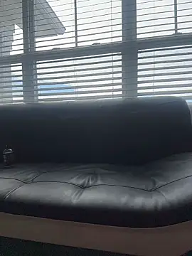 AllesandraLove webcam