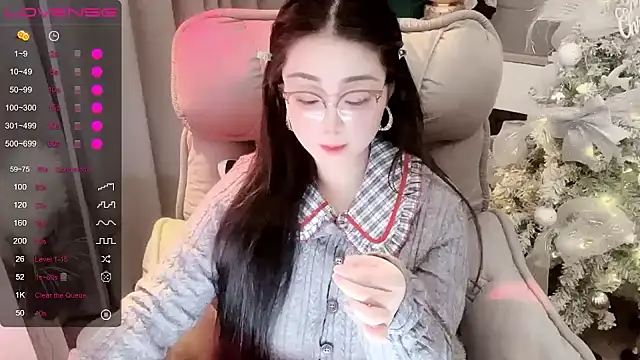 Monica-666888- webcam