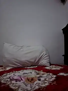 altinya (F young) - Naked public