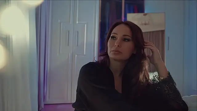 MilaDYstarlight's Stripchat show and profile