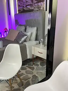 HannahCollyns webcam