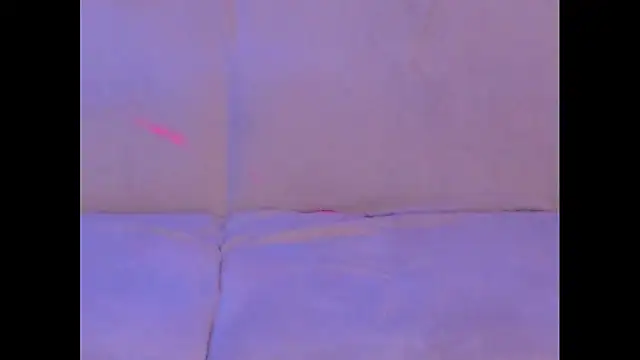 LucyStella8888 webcam