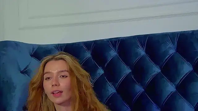 VanessaVienne webcam