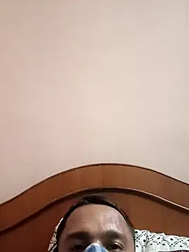 Mumbai_handsom92 webcam