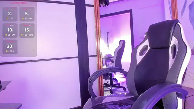 lorraineHunter webcam