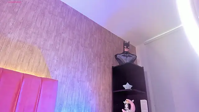 Kendra_kobein webcam