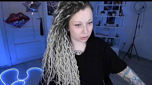 HoneySallyMoore webcam