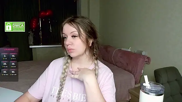 elven_dreams_ webcam