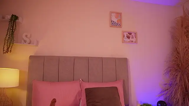 curvyliciousss webcam