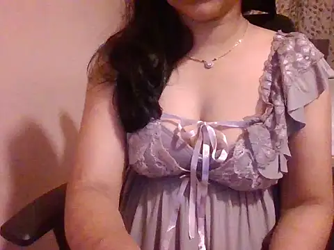 diya_04 (F young) - main teri rani tu mera raja