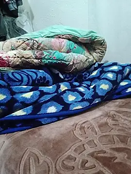 dark-skinned212 webcam