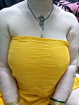 Indian_Coupl3 webcam