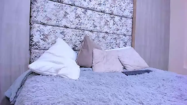 adam_piarse01 webcam