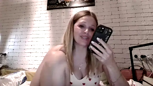 Angel_girllovemy webcam