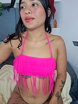 Webcam Model (Layla_em)  is live.Free join now!