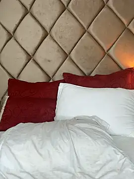 AngelinaDuvall webcam