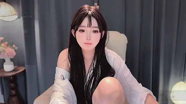 美女Yaiyigirl在线直播