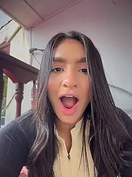 jenn_fit - Jenn_fit's free webcam