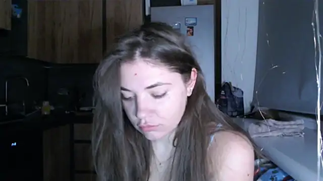 delightful_sofi webcam