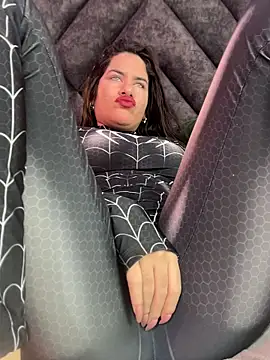 zafira_alabi (F young) - show tits 💕💕