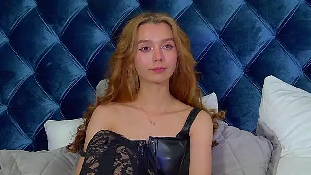 VanessaVienne webcam