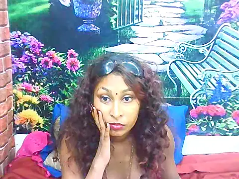 IndianSexyButt webcam