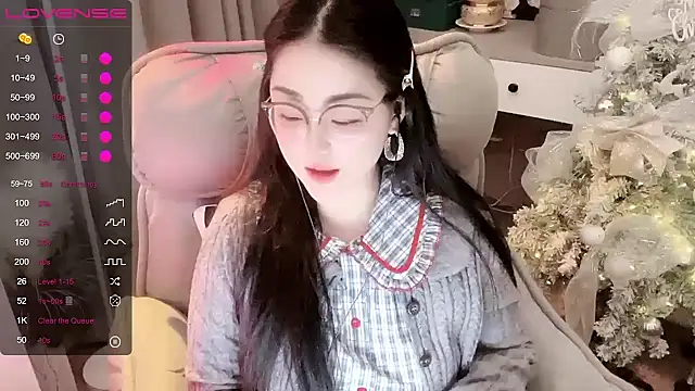 Monica-666888- webcam