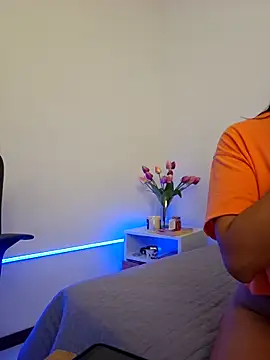 VictoriaEvaans_ webcam