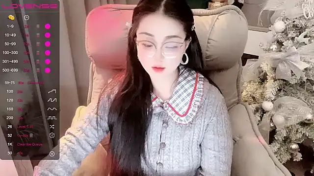 Monica-666888- webcam