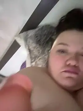 SunnyLeila2101 webcam