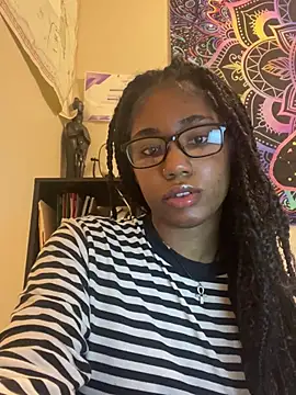 Ebonythroat777 webcam