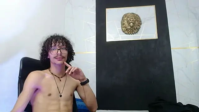 KittyStarmorbid webcam