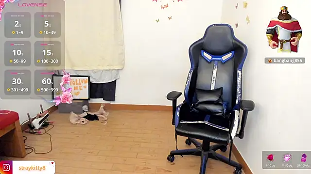 lovelyy- - LoveLyy-'s free webcam