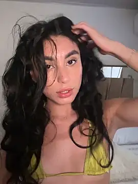 monicasalvatore - MonicaSalvatore's free webcam - UK Sex Cams