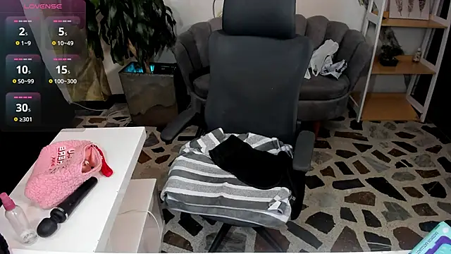 CelesteBrucee webcam