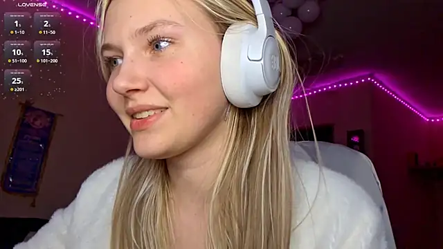 KarinRobertson webcam