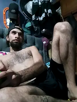 hairy_mannn webcam