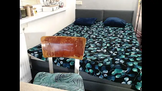 sweetboobs - Sweetboobs's free webcam - UK Sex Cams