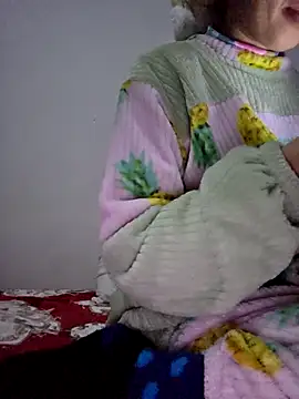 altinya (F young) - Naked public