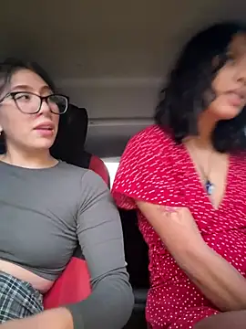 Alice_surprise webcam