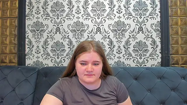 LissaBigTitts webcam