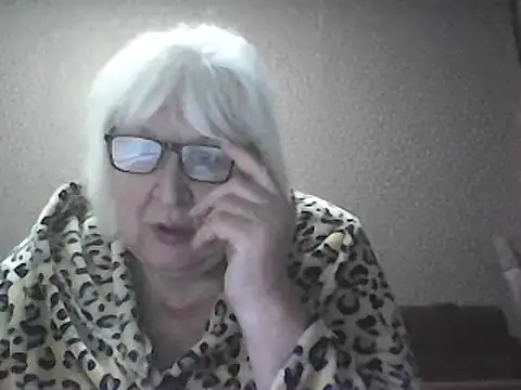 alexia64231 - Alexia64231's free webcam