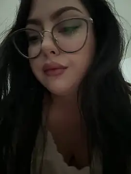 mileygia - MileyGia's free webcam - UK Sex Cams