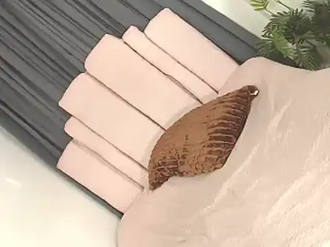 sexygoddess2999 webcam